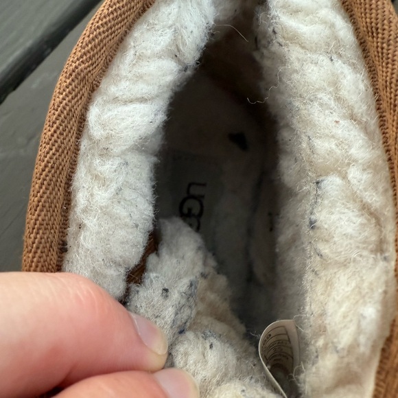 UGG | Chestnut Neumel suede tie boots size 8 - Picture 3 of 9